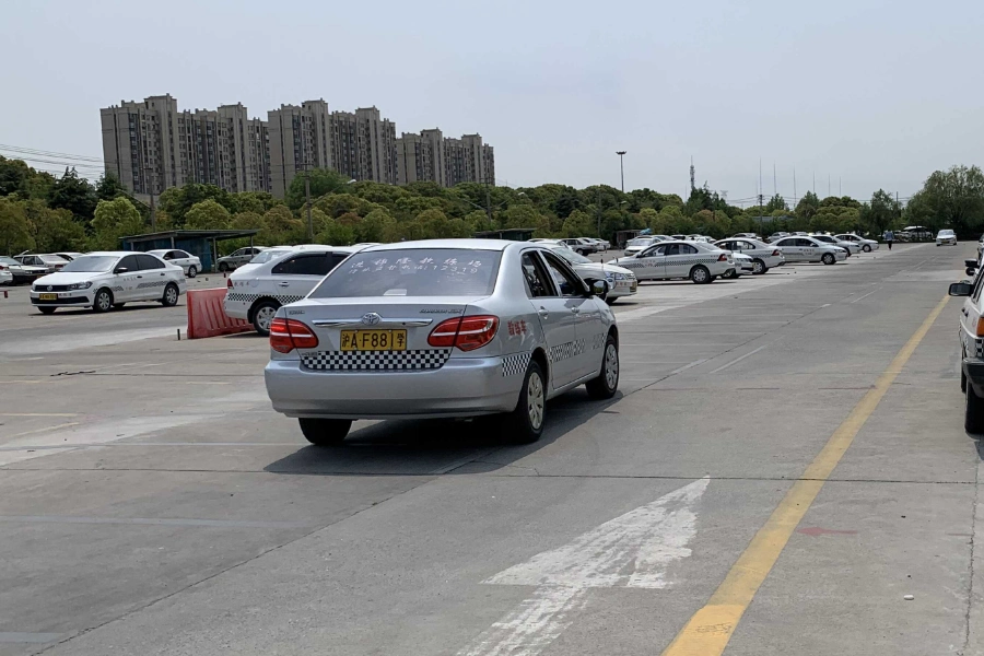 自学驾校_杭州不去驾校可以直接考驾照吗_自学考试流程