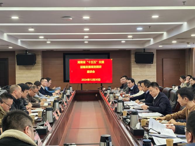 湖南省治理货物运输车辆超限超载条例 草案 超限超载治理办法_超载车什么时候正式立法实施