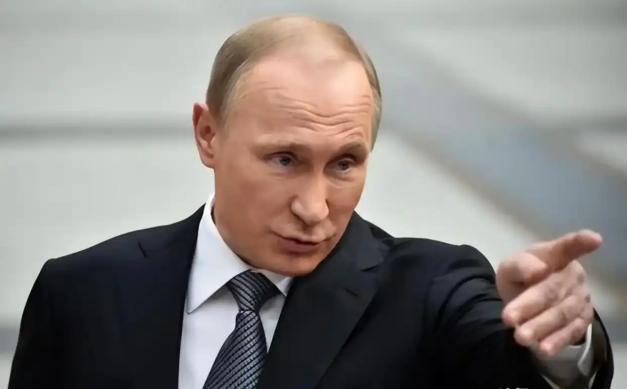 卢布贬值并未严重影响中哈贸易_普京印度访问_北西伯利亚铁路项目搁置