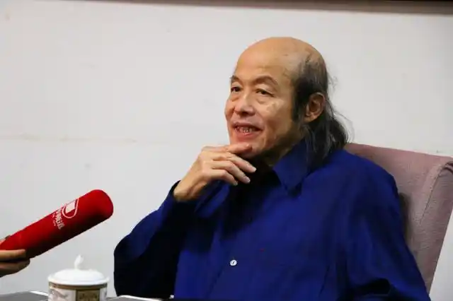 贾平凹散文代表作_当代散文作家排名_当代著名作家及作品