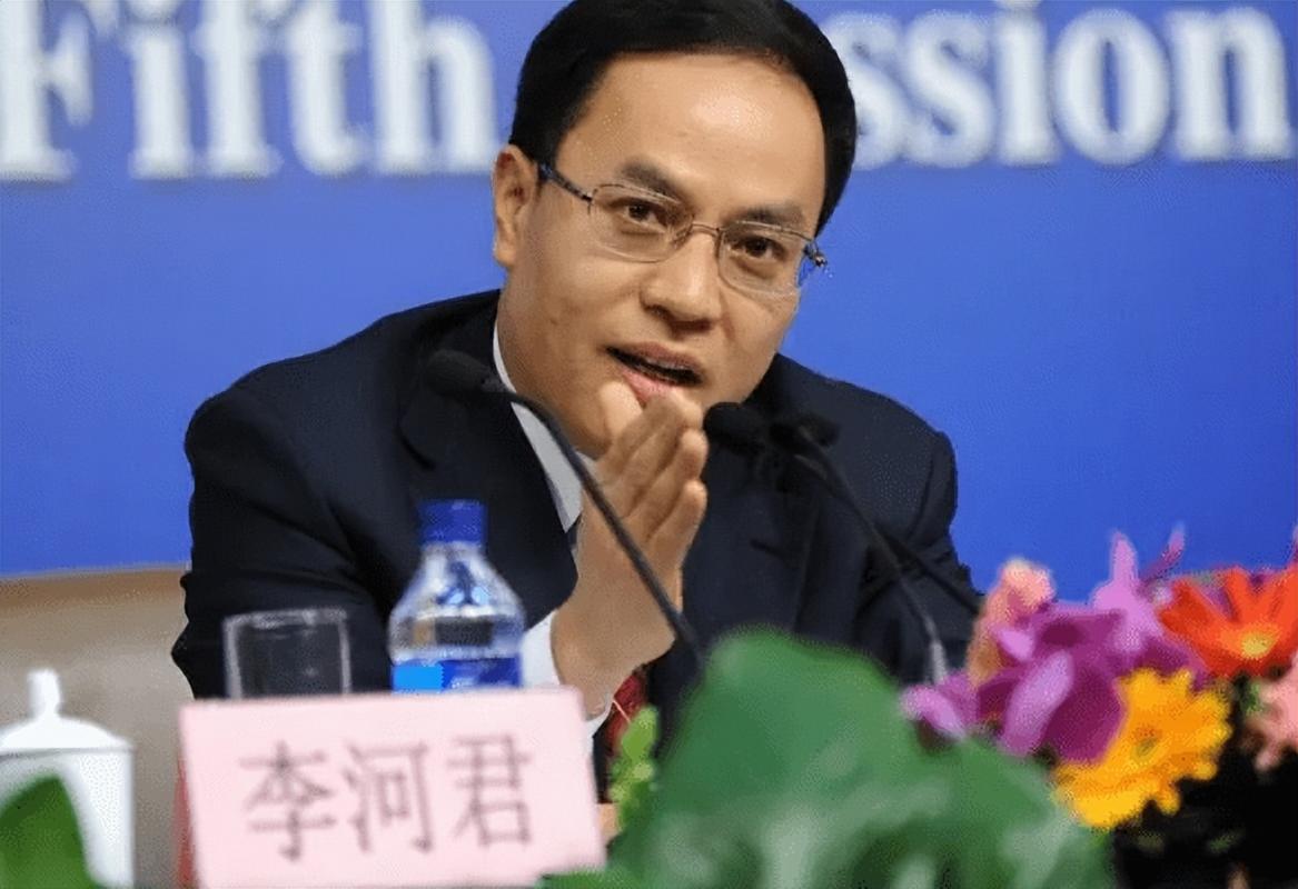 中国前首富李河君 被警方带走 汉能控股集团重组_李河君汉能集团股票代码