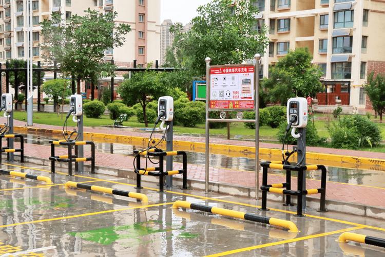 新能源汽车充电桩安装纠纷_小区地下车库使用权_物业公司充电桩安装义务