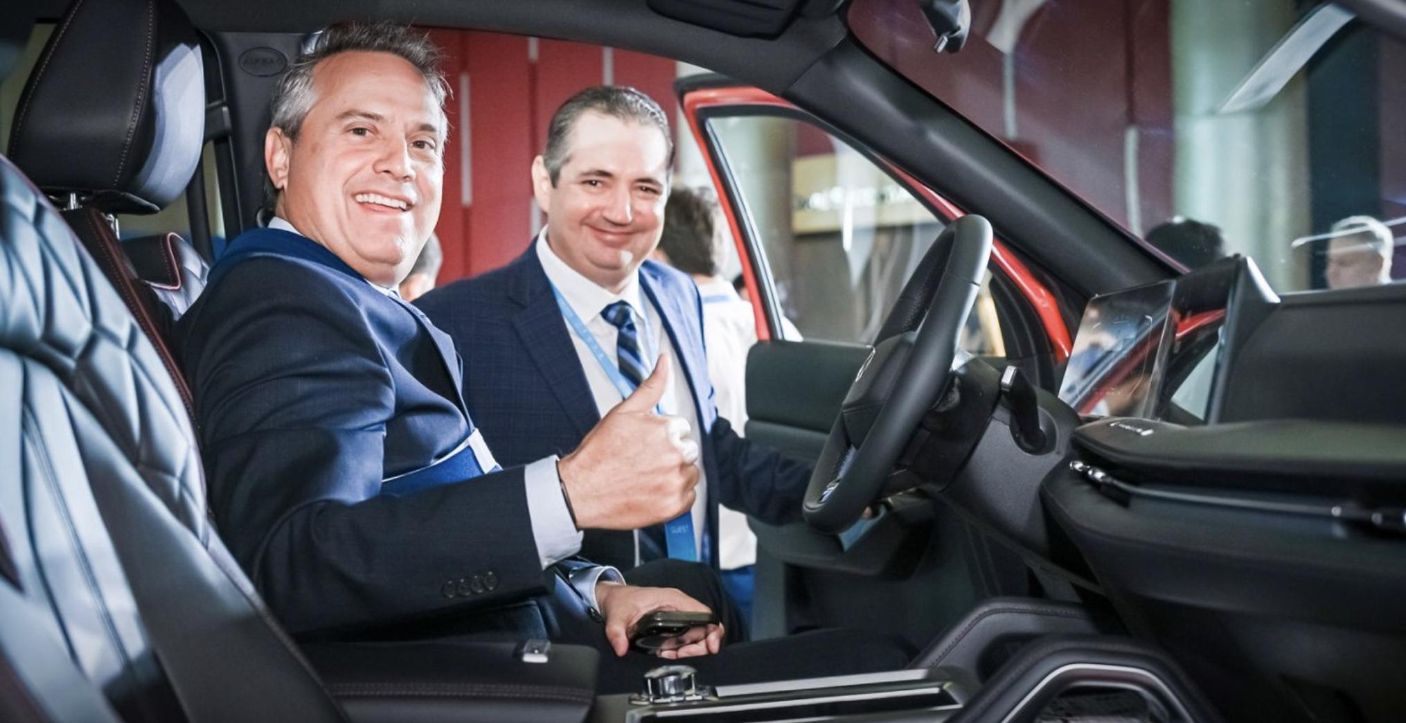 长安汽车创新创业智启长安_今日长安汽车股票行情_中国长安汽车1445全球战略