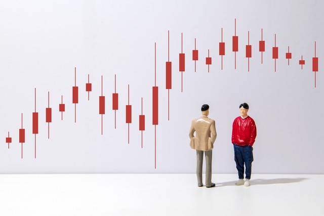 3.24大盘复盘缩量反弹需谨慎午后做T明日高开先走_股市:几大风险可能破坏反弹之路_缩量反弹量能不足动能偏弱做T保收益